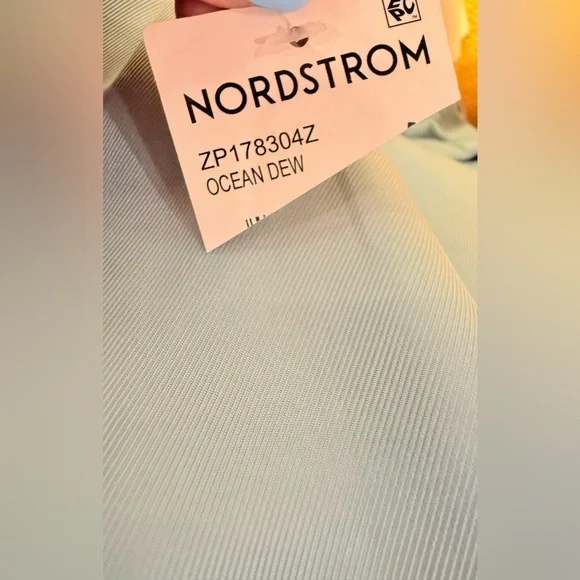 Cinq à Sept Blue and Light Blue Jogger Pants in Ocean Dew NWT - Picture 10 of 13